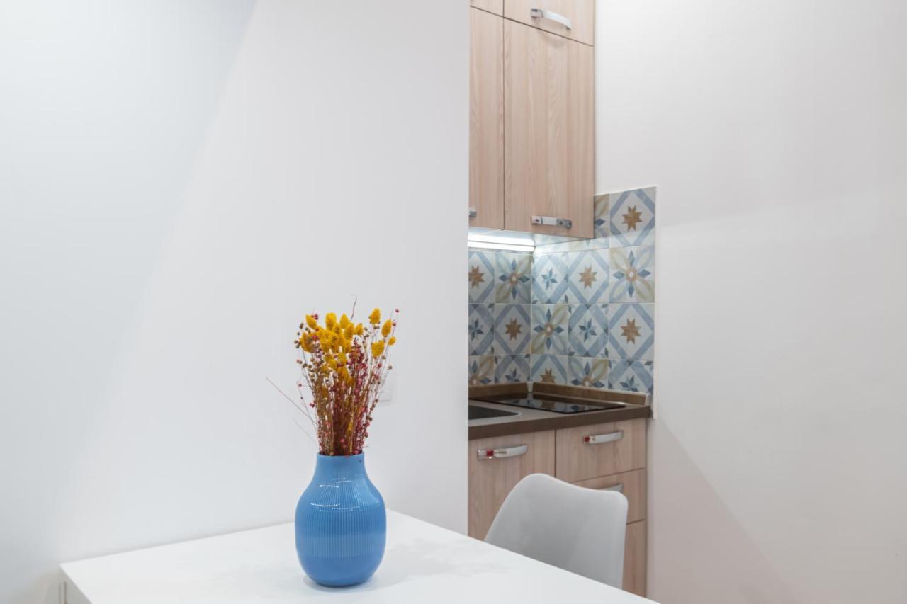 Isola - Studio Flat Milano Exterior foto