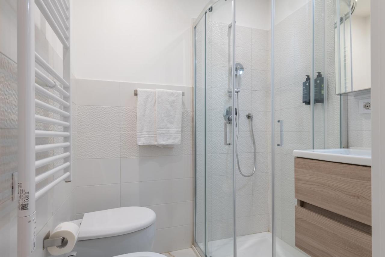 Isola - Studio Flat Milano Exterior foto